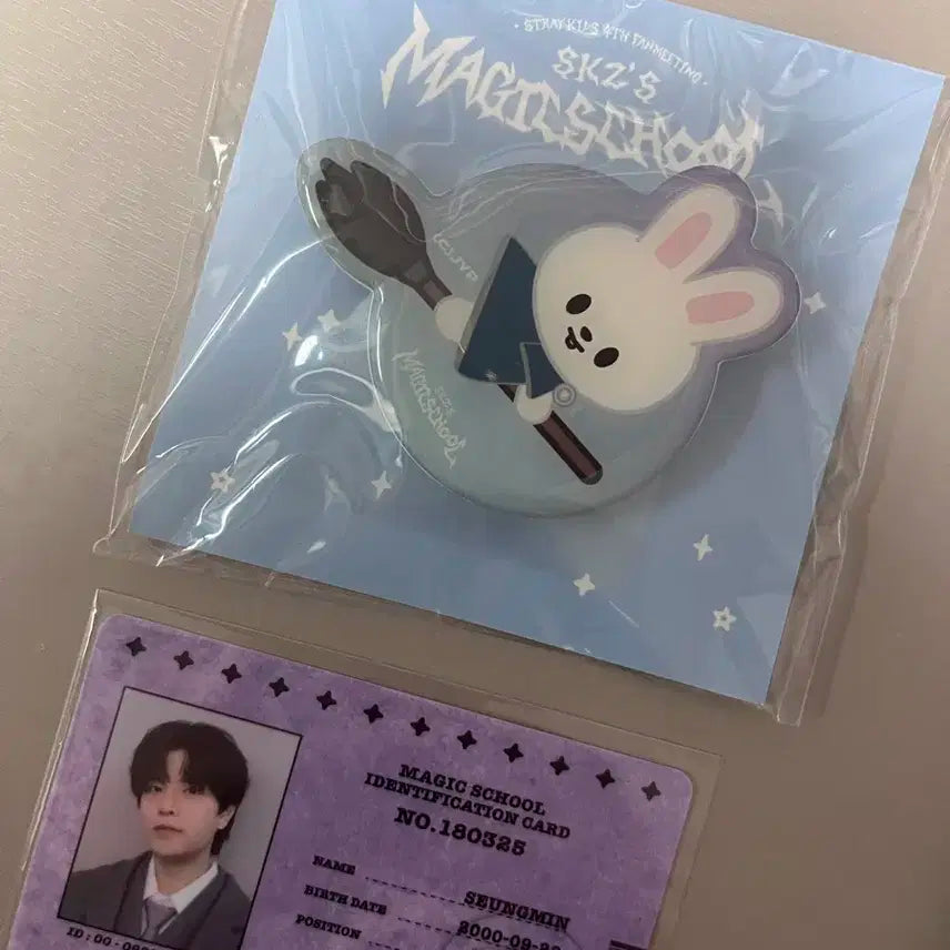 스트레이키즈 매직스쿨 승민 학생증 리빗 그립톡 일괄 양도