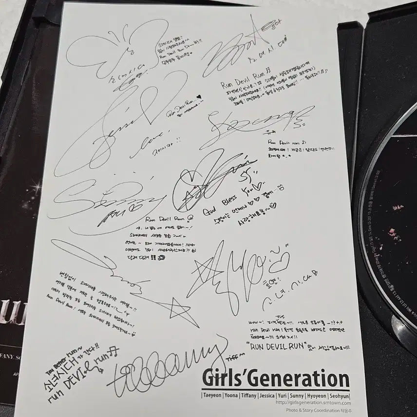 소녀시대 런데빌런 앨범(태연 포스터 포함)