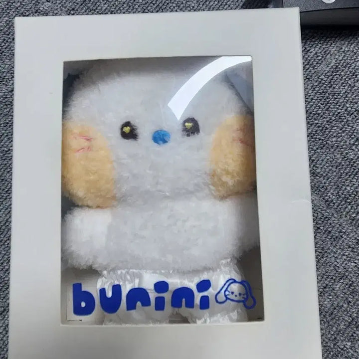 뉴진스 버니니 인형 팝니다