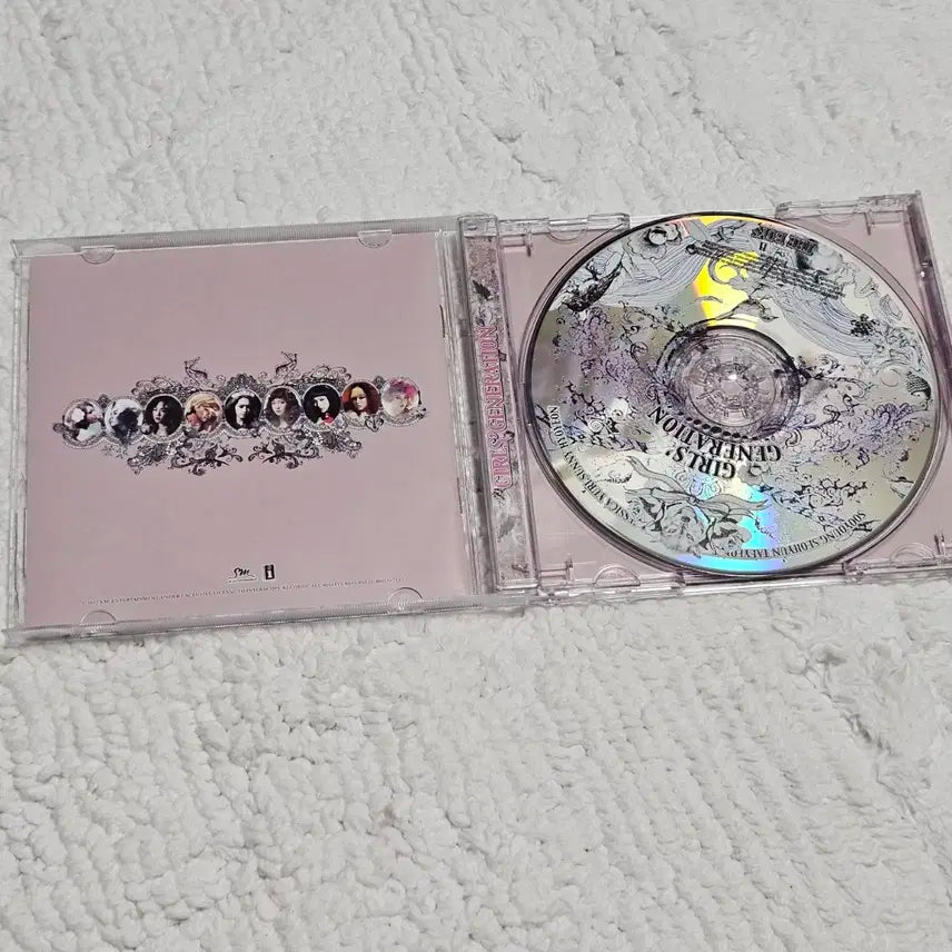 소녀시대 미국 발매 The Boys 앨범(US Edition)
