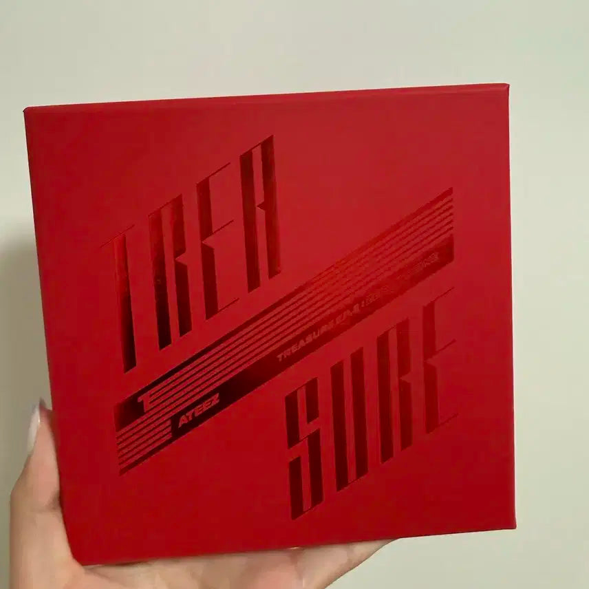 에이티즈 쎄마넴 할라할라 앨범