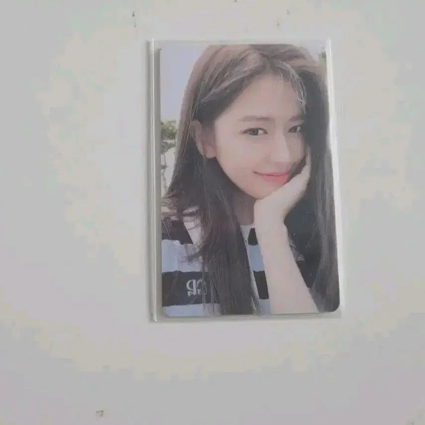 아이브 에프터라이크 위드뮤 럭드 유진