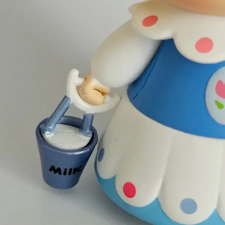 팝마트 POPMART 푸키 피규어 신년 시리즈 밀크걸