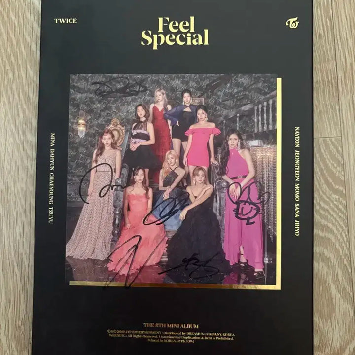 트와이스 Feel Special 친필사인 앨범 비매 품