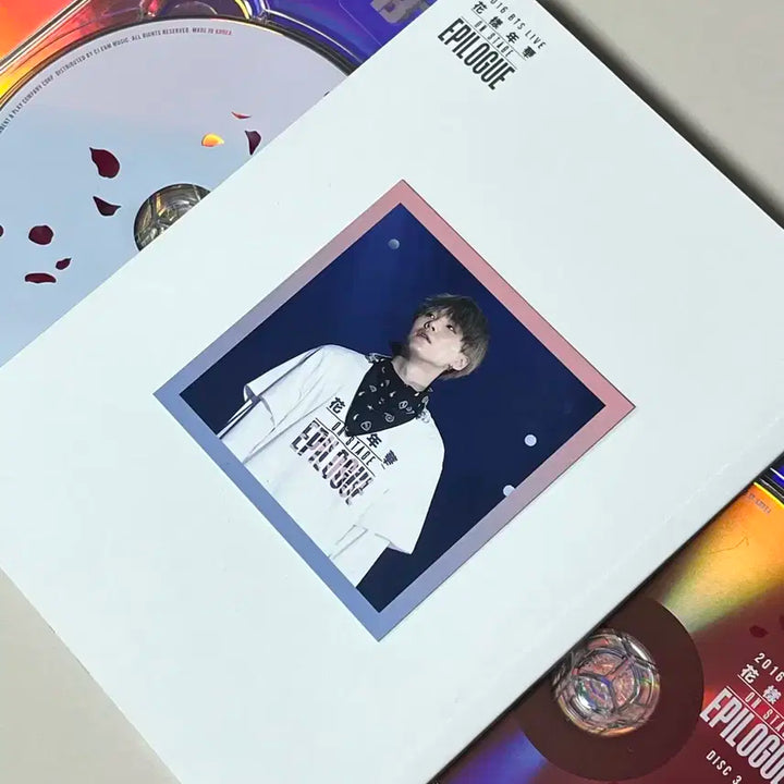 방탄소년단 BTS 화양연화 온스테이지 에필로그 디비디 DVD 포카 슈가