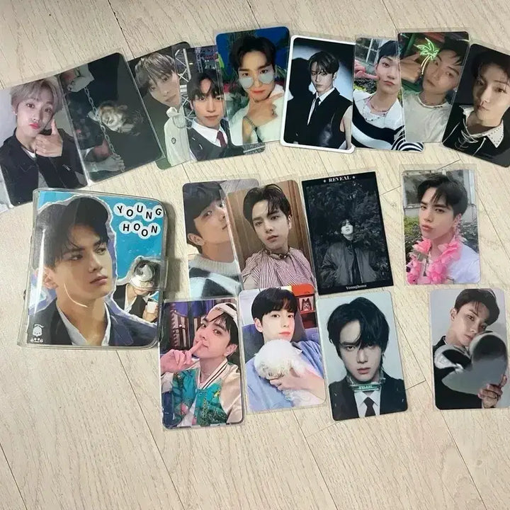 더보이즈 포카 바인더 일괄 판매 영훈 큐 에릭 제이콥 케빈 상연