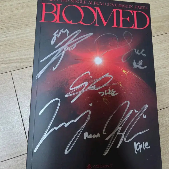 어센트 ASC2NT 친필사인 싸인 비매앨범 kpop 포카 0