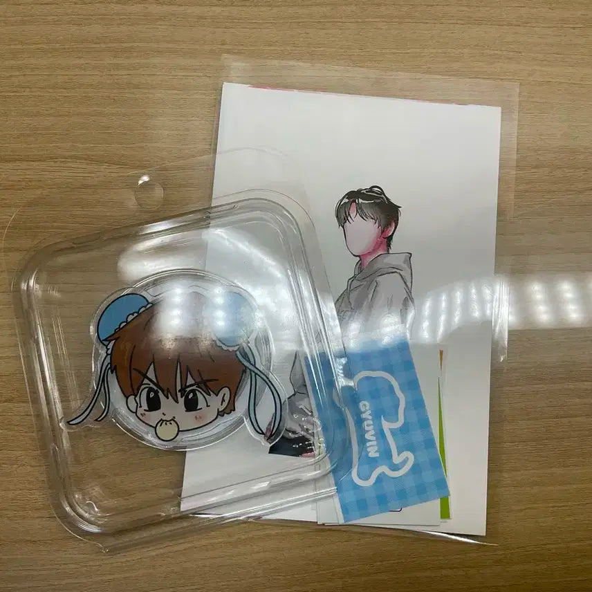 제로베이스원 김규빈 그립톡