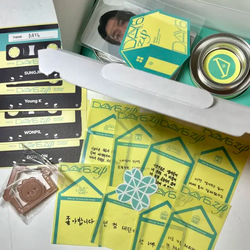 데이식스 팝업 기프트+컨페티+가챠(데식집 캔들 카라비너 웰쇼콘 벚꽃콘)