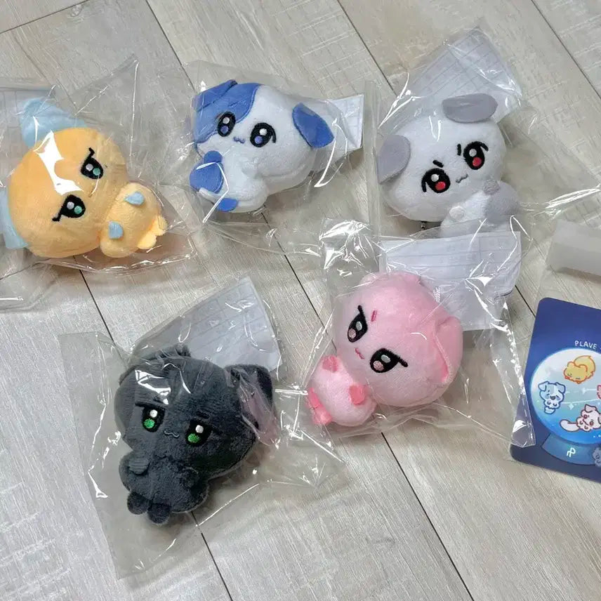 플레이브 비공식인형 멍냥플브