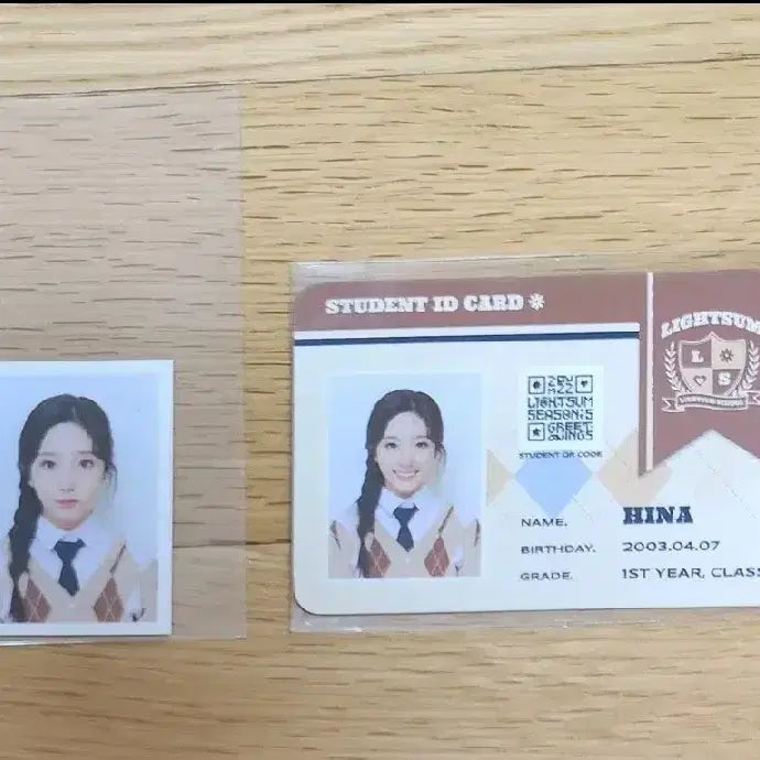 라잇썸 히나 시즌그리팅 포카 포토카드 미공포 LIGHTSUM