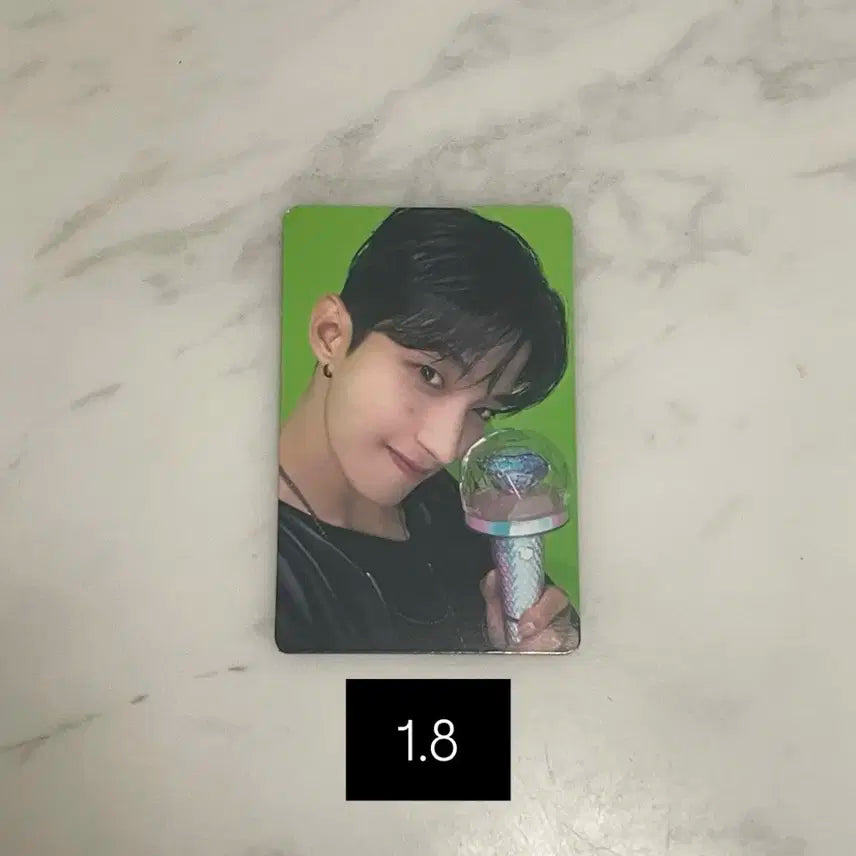 세븐틴 도겸 비더썬 캐럿존 포카 양도해요