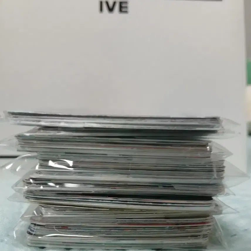 비공굿(100여장+뉴진스10장)+아이브 앨범+덤(공굿)