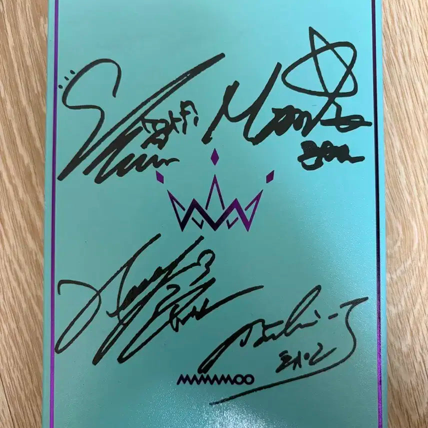 마마무 [TRAVEL] 앨범 친필 싸인 CD