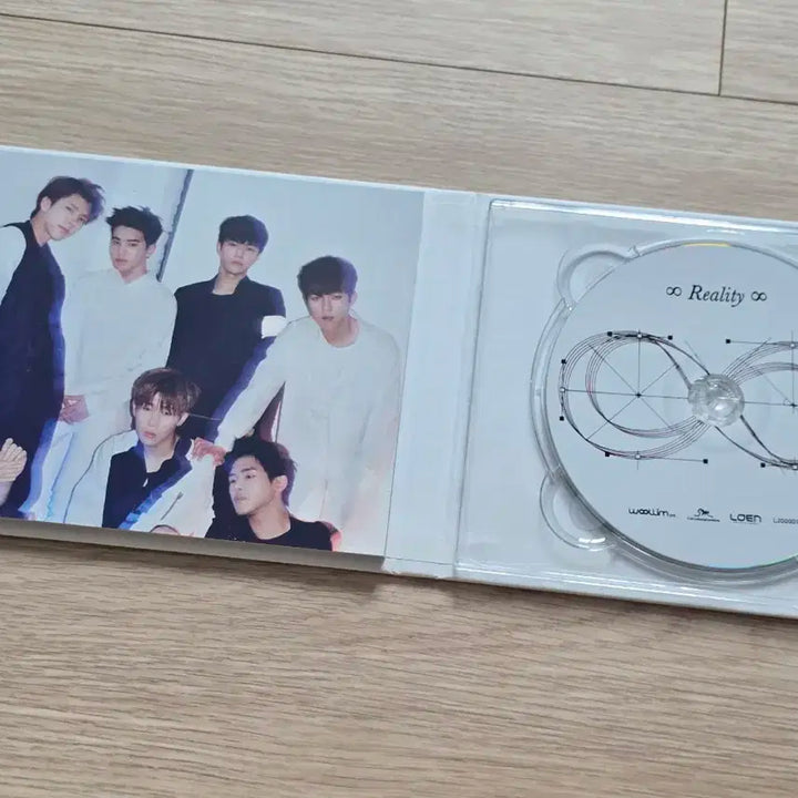 인피니트 친필싸인 미니 5집 reality bad 앨범