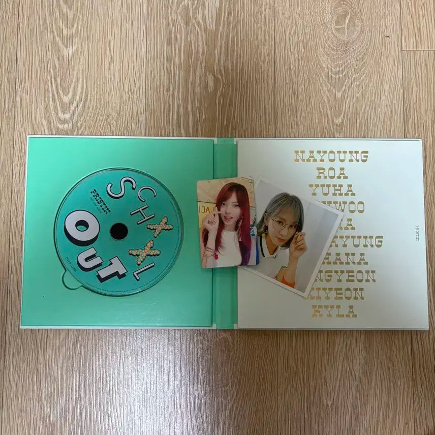 프리스틴 SCHXXL OUT 친필 사인 앨범 CD 비매 품