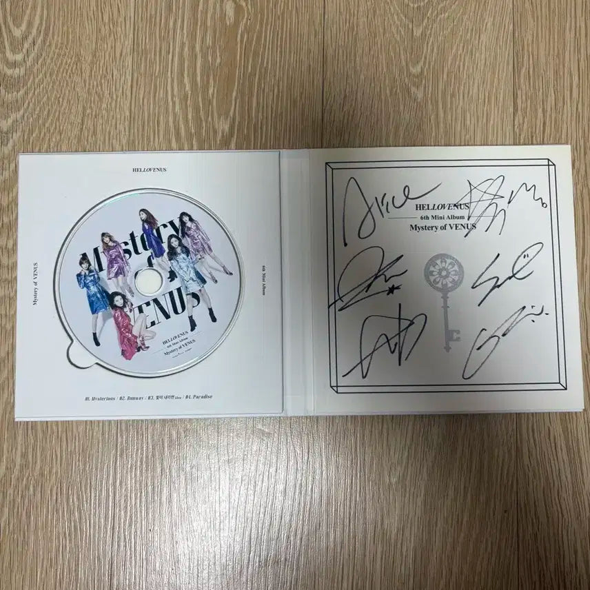 헬로비너스 Mystery of VENUS 앨범 친필 싸인 비매 품