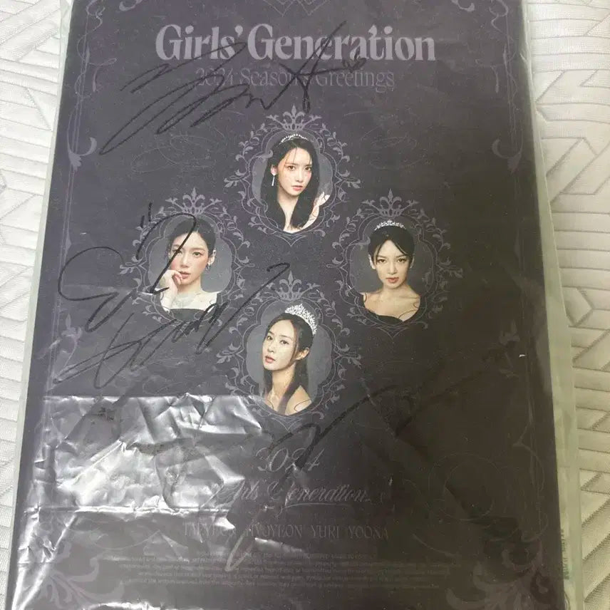 소녀시대 2024 시즌그리팅 싸인반 판매합니다