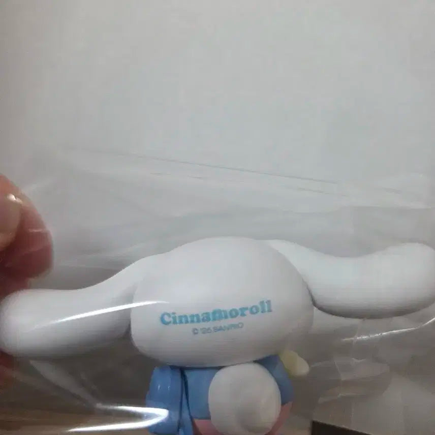 산리오 시나모롤 피규어