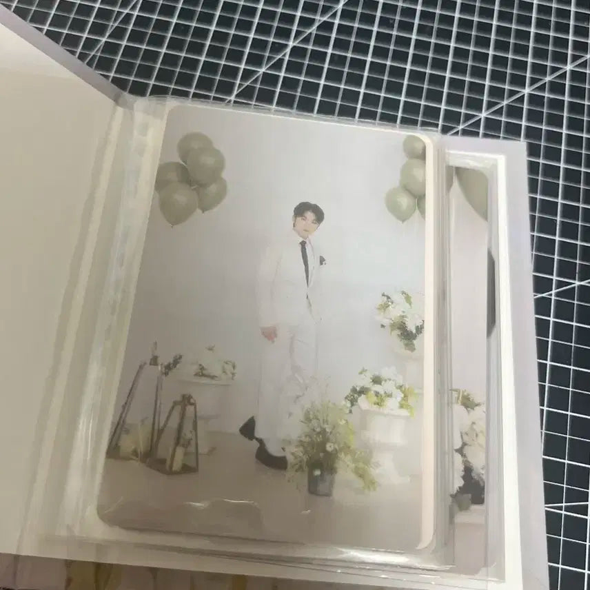 Seventeen FML 10th mini album carat ver
