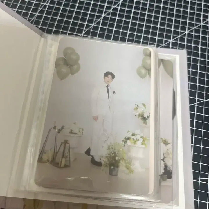 Seventeen FML 10th mini album carat ver