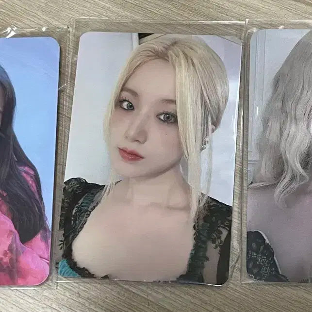 여자아이들 슈화 포카