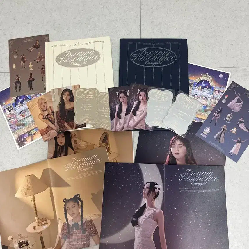오마이걸 클래시파이드 앨범 및 포카 ,굿즈 일괄