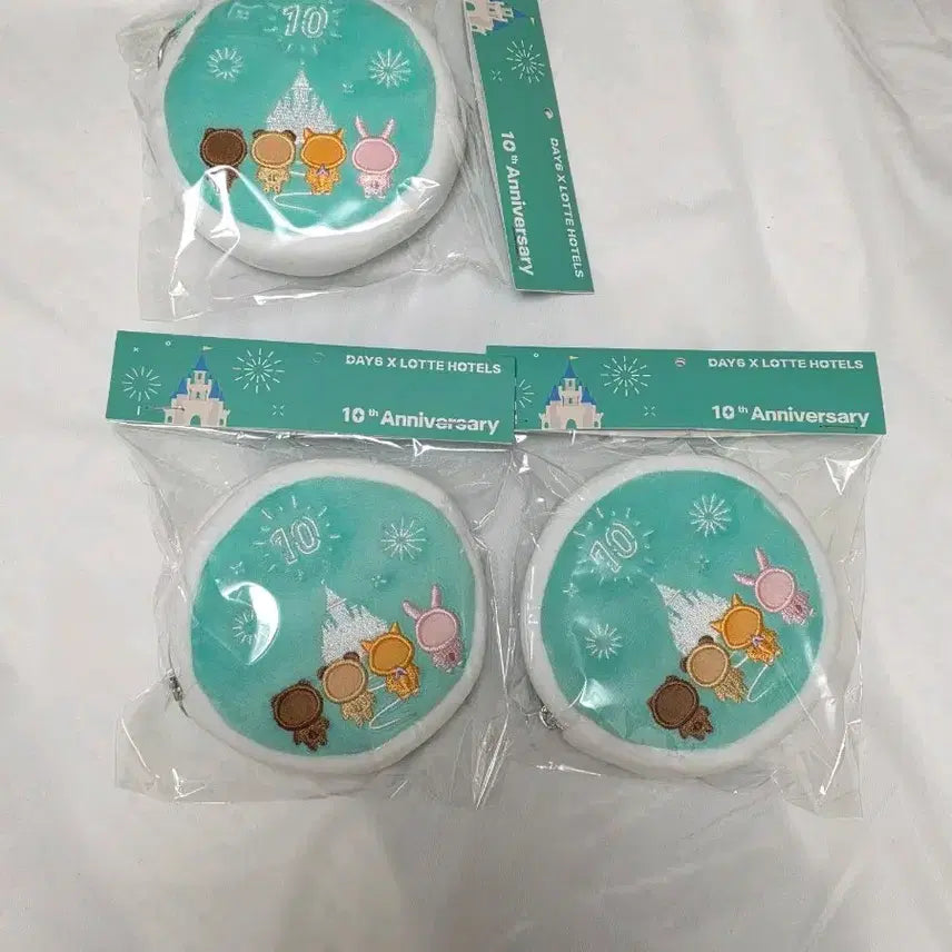 데이식스 롯데호텔 10주년 파우치키링