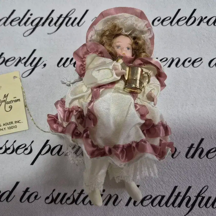 조슬린 메스트롬 인형