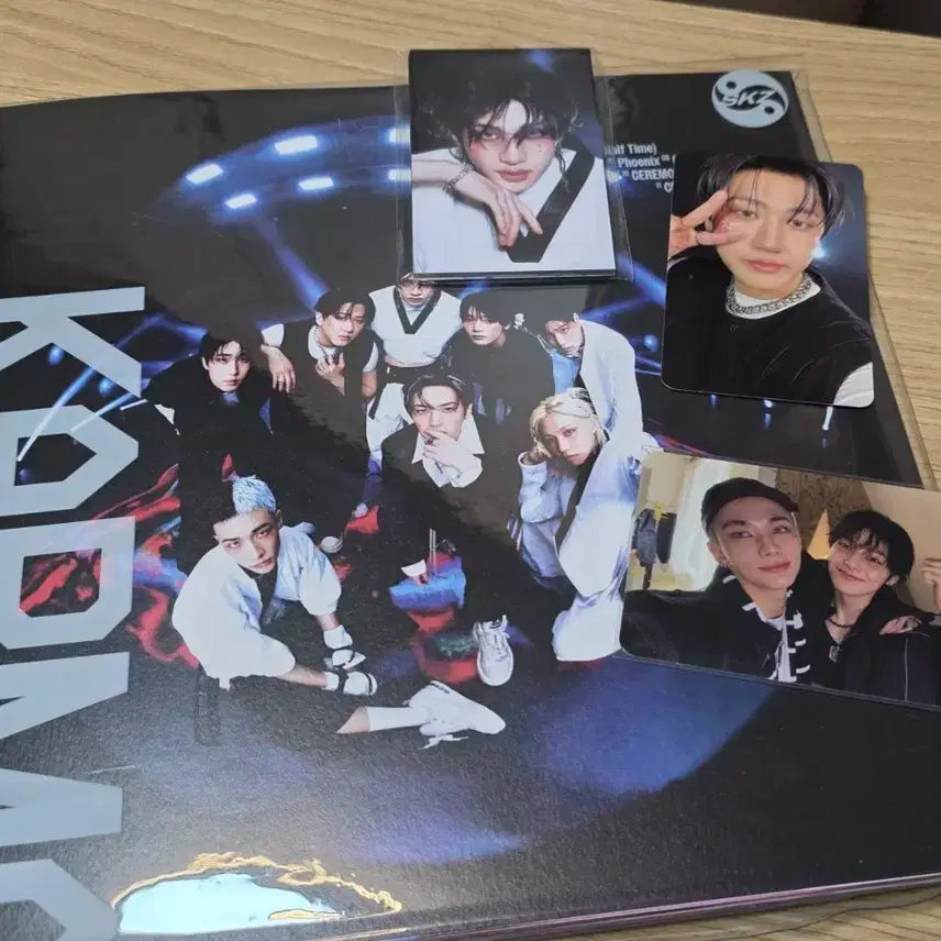 스키즈 한정반 개봉앨범 포카 풀셋 양도