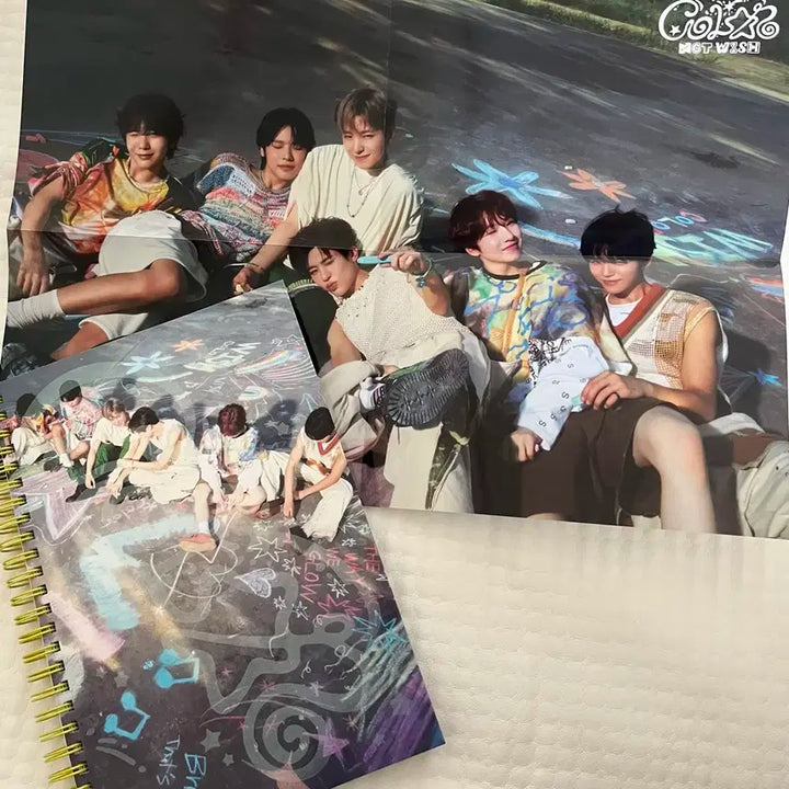 컬러 포토북 개봉 앨범 (포카 + 엽서 + 포스터 + 스티커)