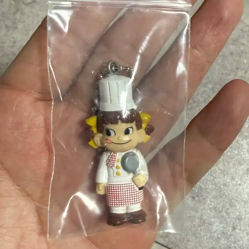 요리사 여자애 피규어