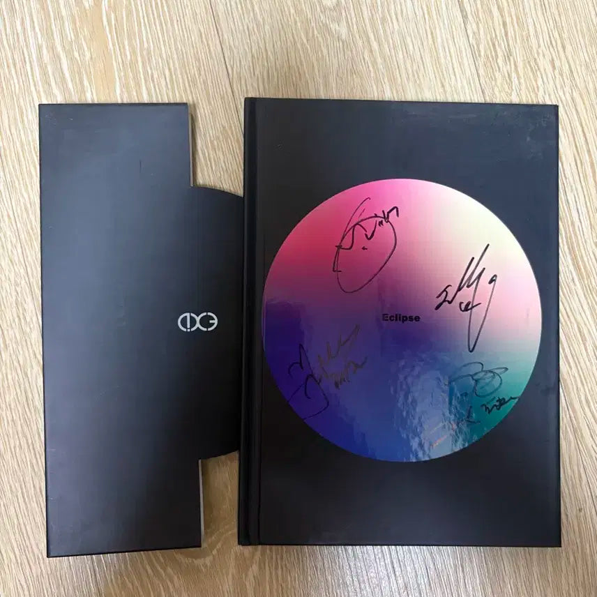 EXID 낮보다는 밤 앨범 블랙 친필 싸인 CD 비매 품