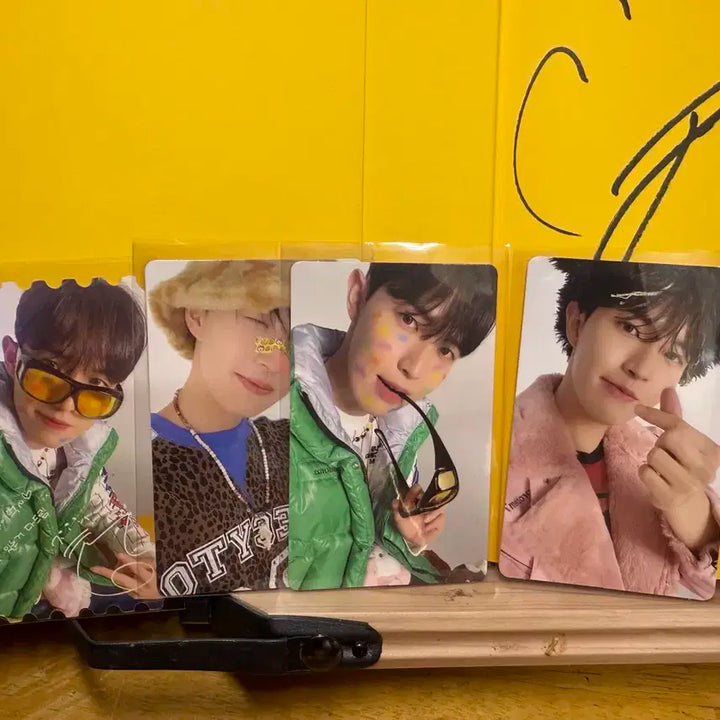 김재환 싸인앨범,포카4외,미니앨범6집,홍보용.23년6월