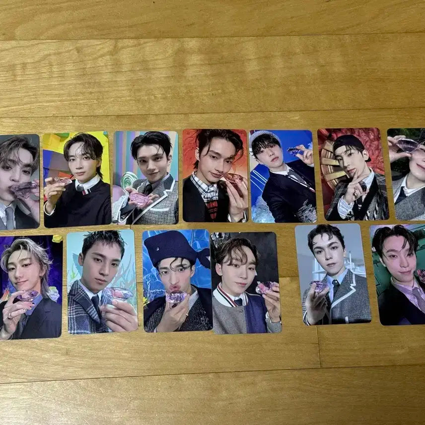 세븐틴 썬더 마에스트로 사녹 포카, 팔찌, 띠부씰 일괄 양도