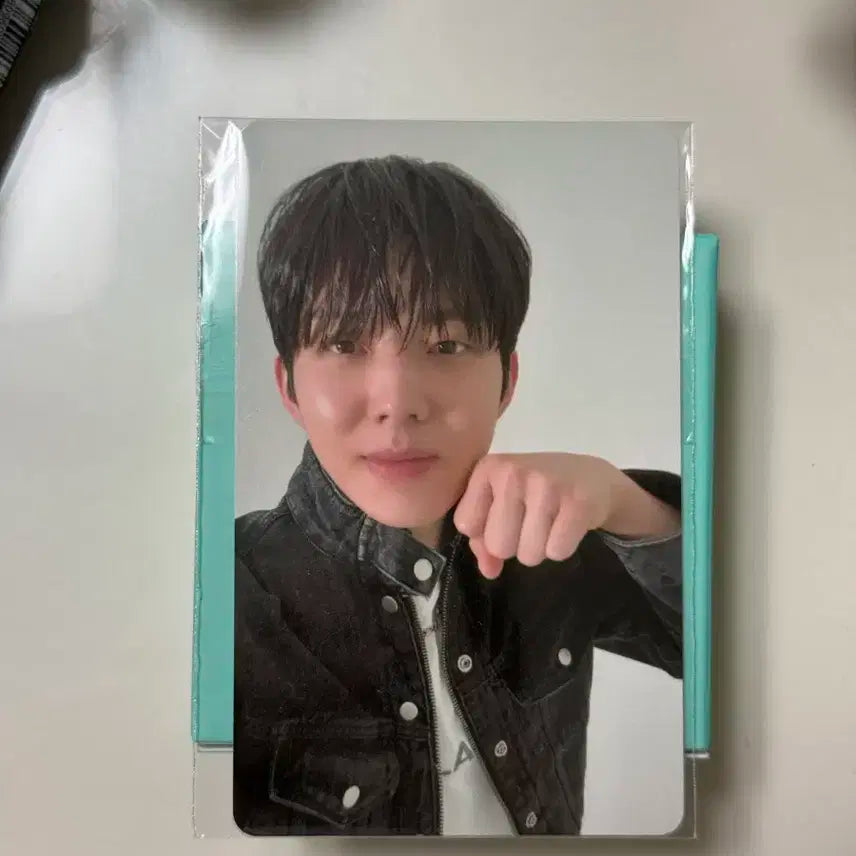 데이식스 피날레콘 4만원 포카 도운 미개봉