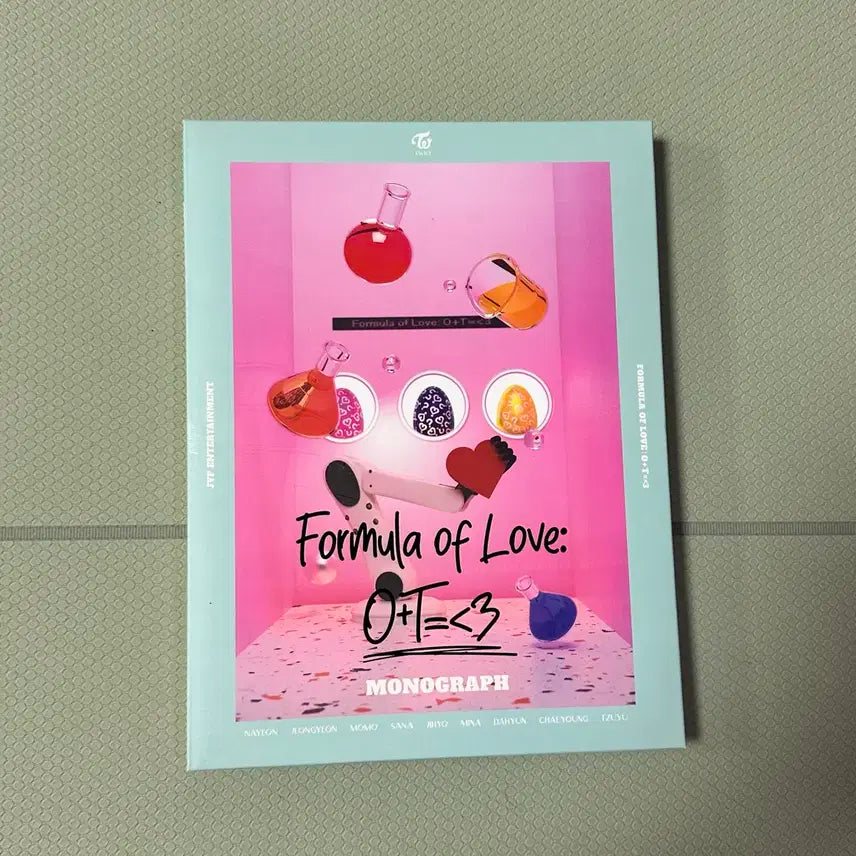 트와이스 formula of love(사이언티스트) 모노그래프