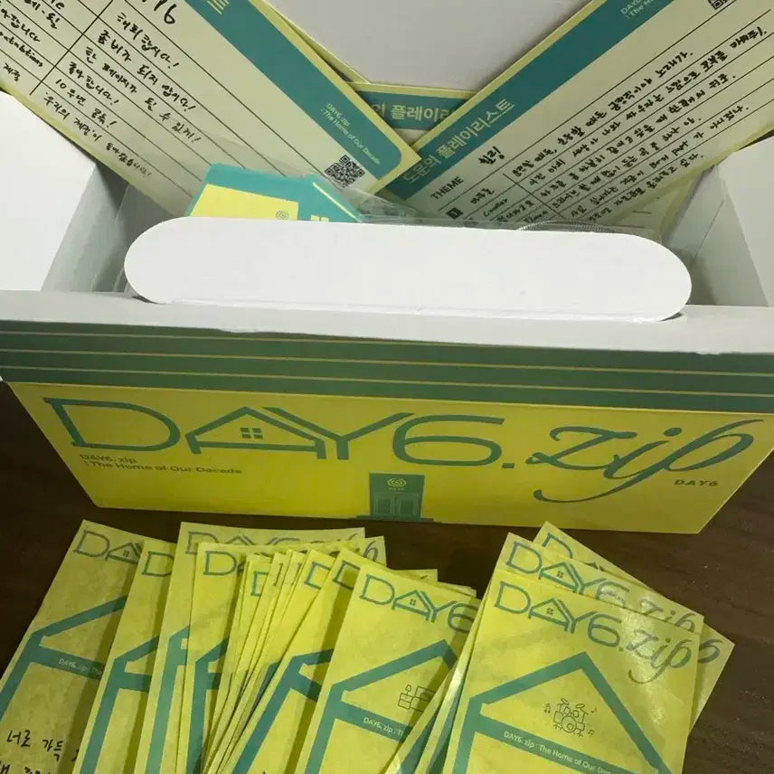 DAY6 zip 데이식스  팝업 데식집