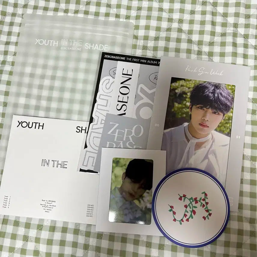 제로베이스원 YOUTH IN THE SHADE 앨범 + 박건욱 디지팩 풀