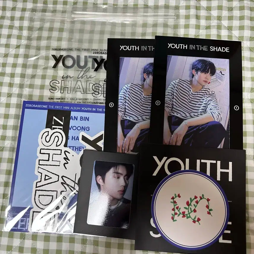 제로베이스원 YOUTH IN THE SHADE 앨범 + 박건욱 디지팩 풀