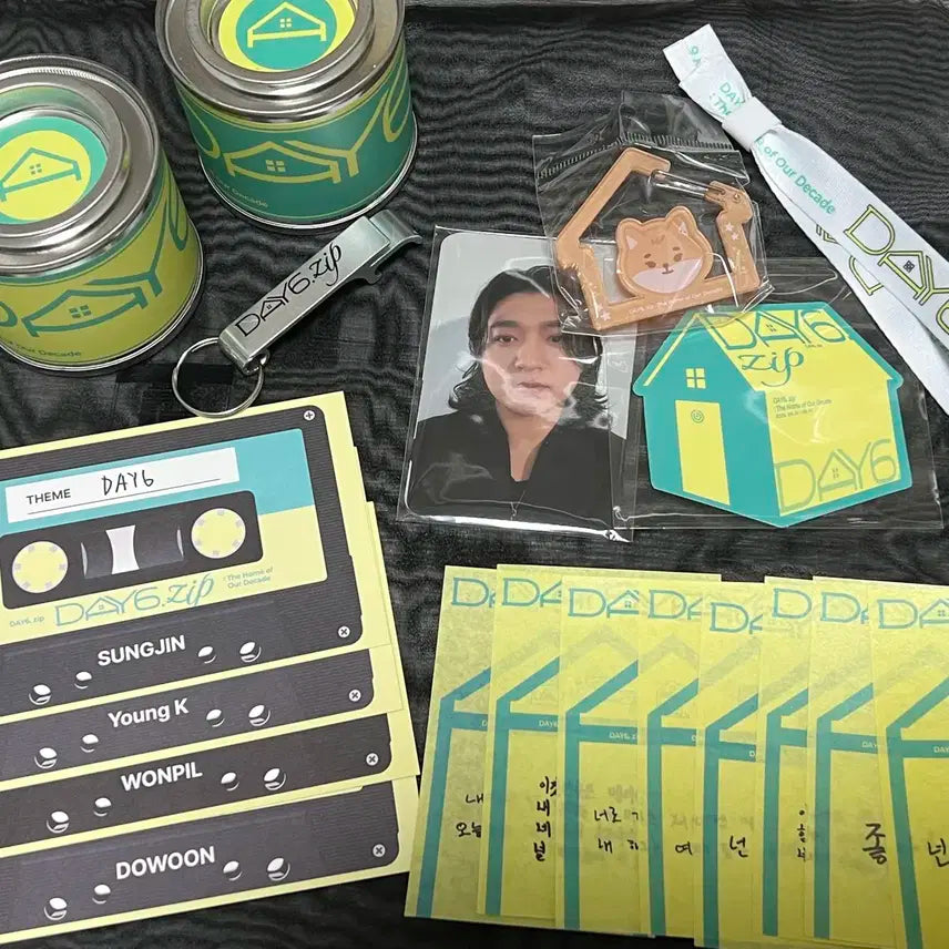 day6 zip 데이식스 팝업 기프트 + 컨페티 8종 + 카라비너 케