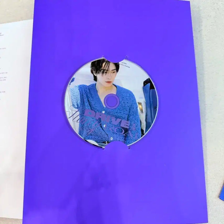 아스트로 친필 싸인