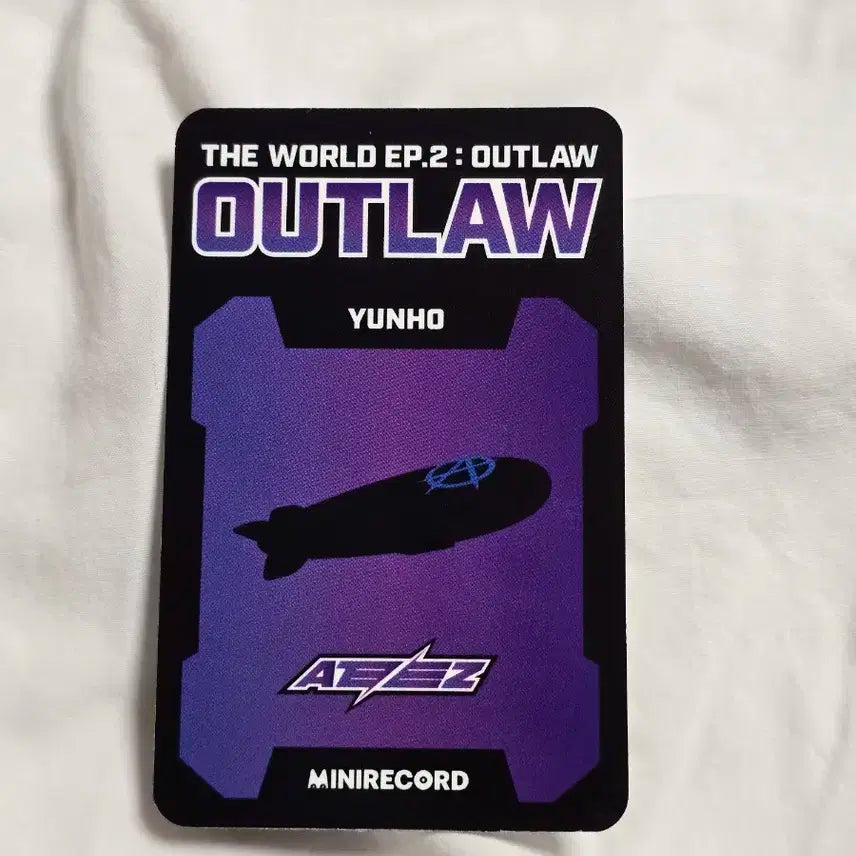 에이티즈 윤호 메롱 포카 미니레코드 예판 미공포