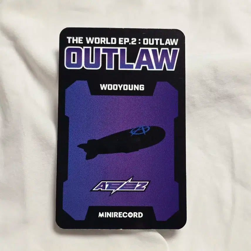 에이티즈 우영 포카 메롱 미니레코드 예판 미공포