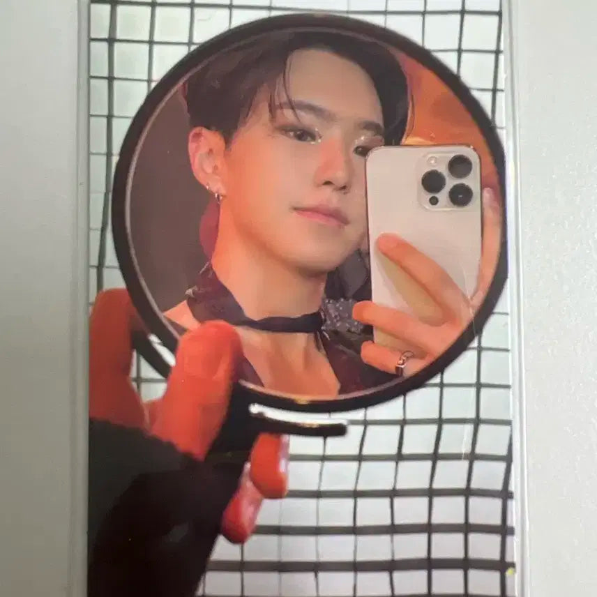 세븐틴 호시 거울셀카