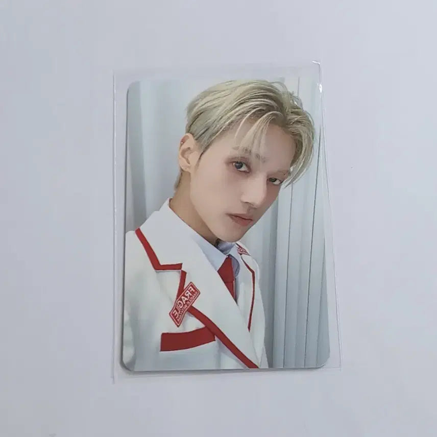 에이티즈 애니티즈 팝업 5만원 포카 우영 Ateez Aniteez