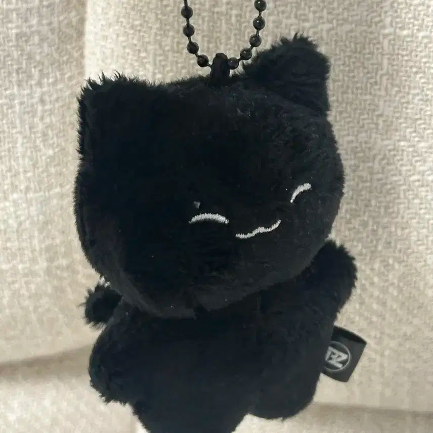 더보이즈 주연 제너레이션 공식인형