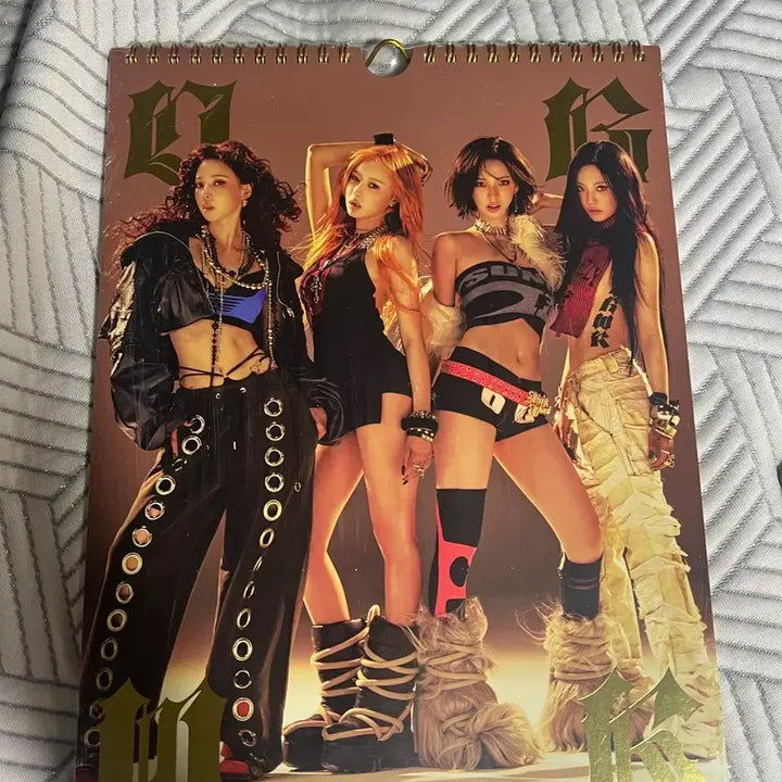 에스파 더티워크 미개봉