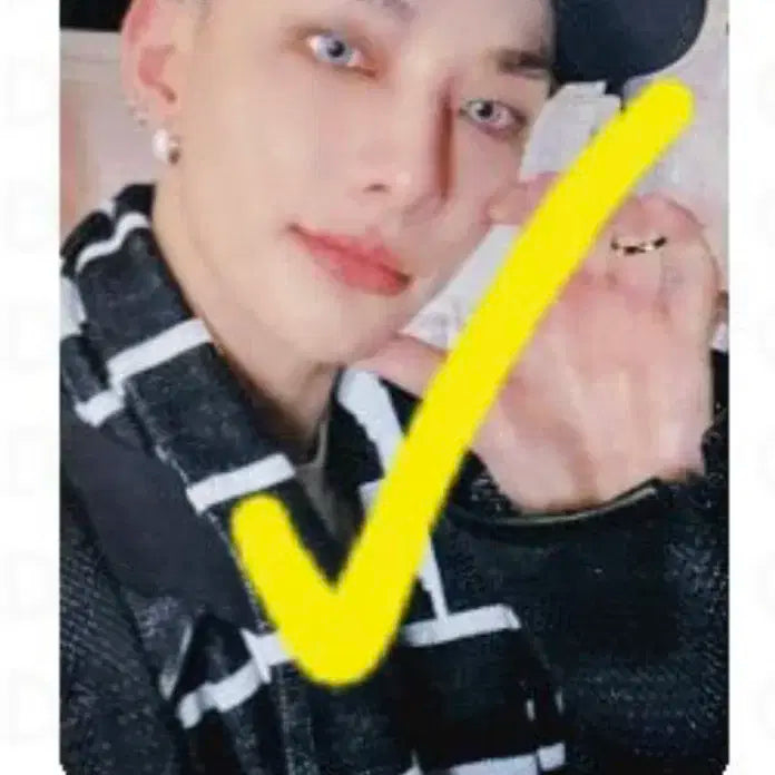 Karma skzoo ver 카르마 현진 스키주 팬즈샵 포카