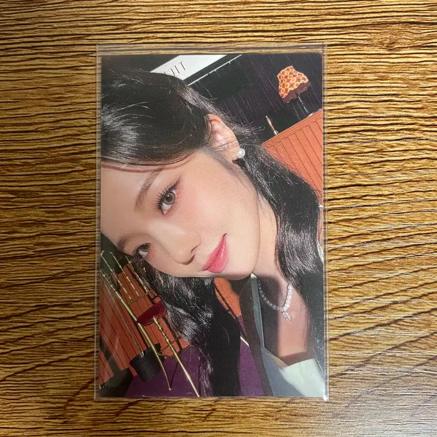 [프로미스나인] LOVE FROM. 티셔츠 포토카드 지선